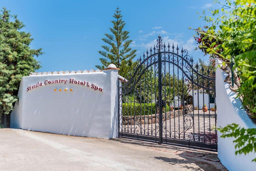 Sisula Country Hotel & Spa Orosei Exterior foto